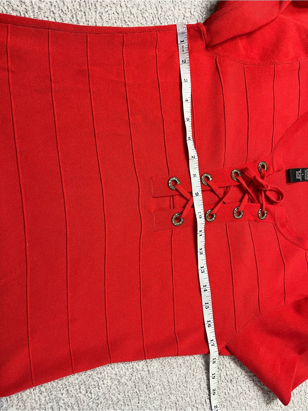 Cable & Gauge Red Lace-Up Front Ribbed Long Sleeve Top Size Large - Picture 10 of 15